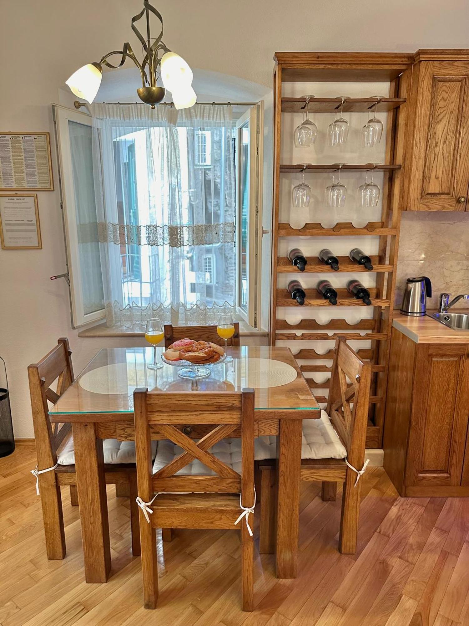 Diocletian Wine Studio Apartment II 斯普利特 外观 照片